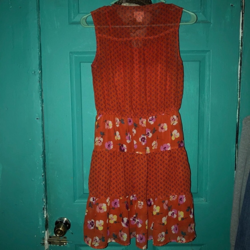 Sundress - Picture 2 of 3